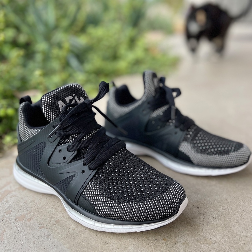 APL TechLoom Ascend Sneakers in Black and Reflective Silver, Size US 6